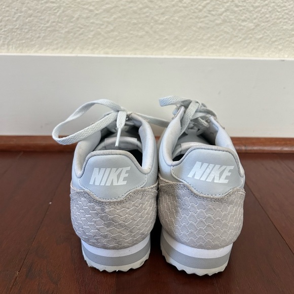 Nike Classic Cortez Premium W Leather Uppers Snake Scale grey size 8.5 US 6 UK - Picture 5 of 12